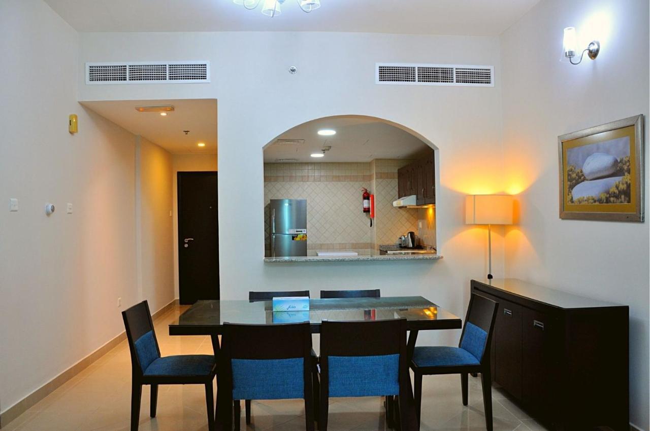 Care Holiday Homes Apartments Barsha Heights Дубай Экстерьер фото